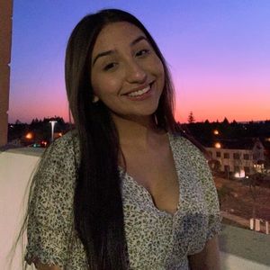 Meet your Posher, Brianna